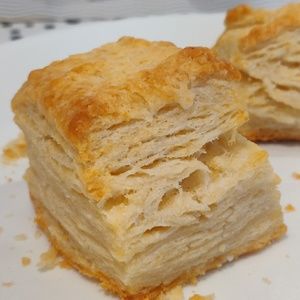 Meet your Posher, Chloe